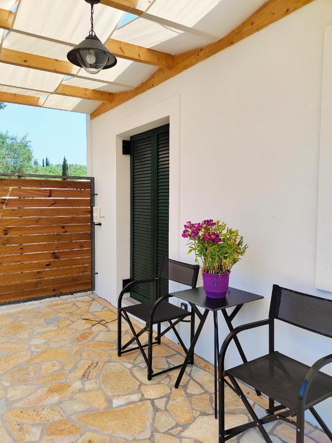 The Old Stables Apartment Vatos Exterior photo